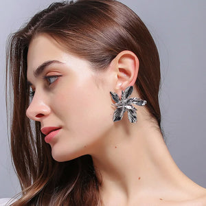 Aishe Floral Designed Earrings