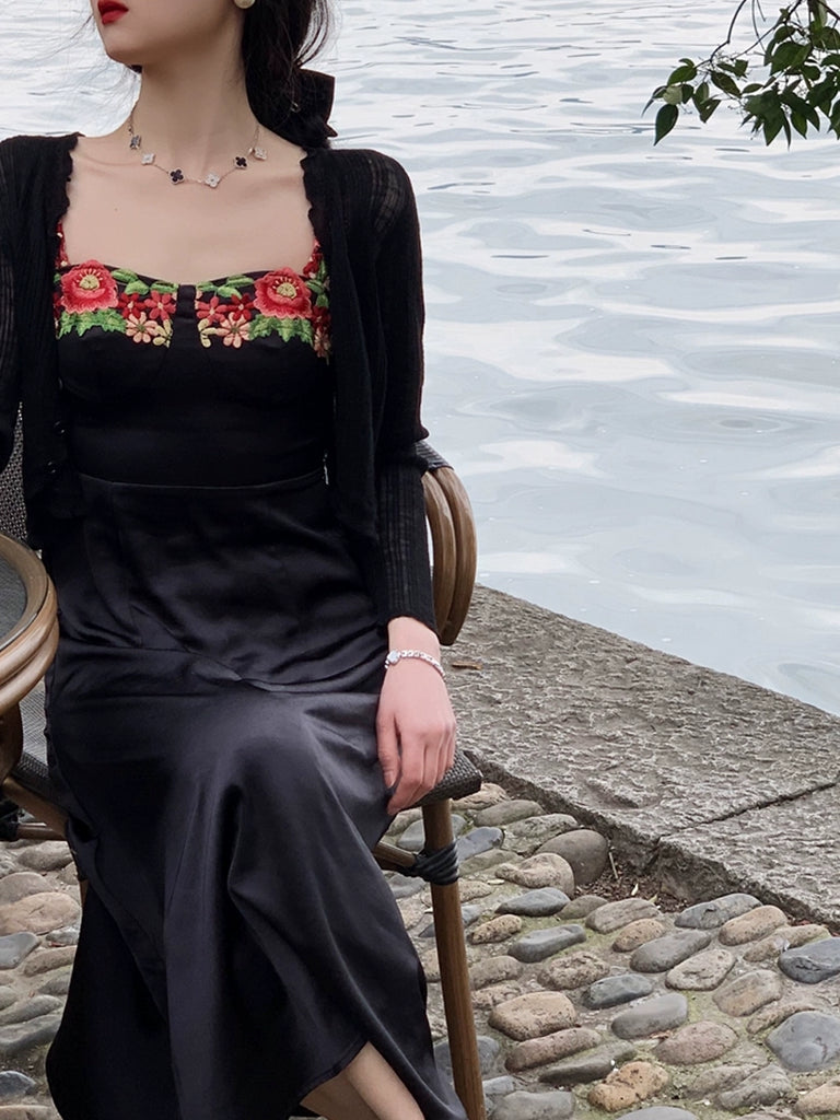 Aria Retro Wear Strap Versailles Dress