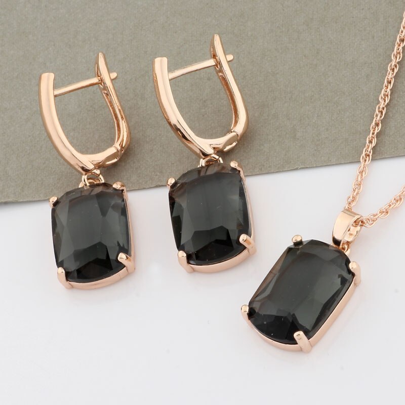Juliet Earring And Pendant Set